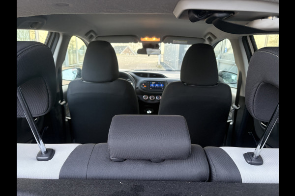 Toyota Yaris 1.0 VVT-i Connect 5-drs. CAMERA/CARPLAY/CLIMA/15INCH