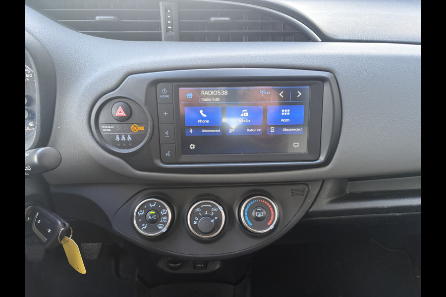 Toyota Yaris 1.0 VVT-i Connect 5-drs. CAMERA/CARPLAY/CLIMA/15INCH