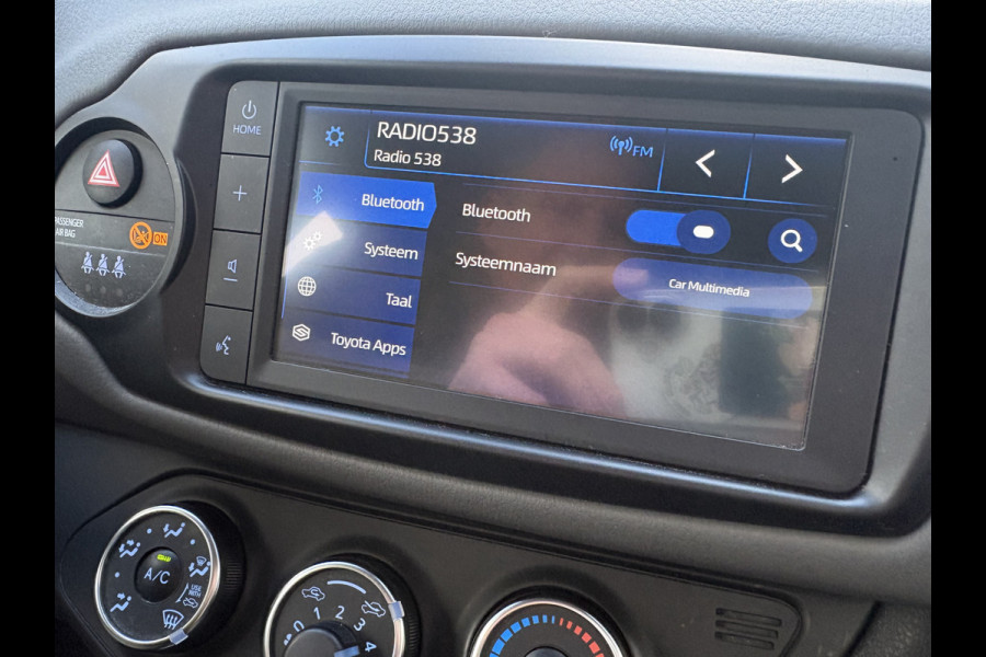 Toyota Yaris 1.0 VVT-i Connect 5-drs. CAMERA/CARPLAY/CLIMA/15INCH