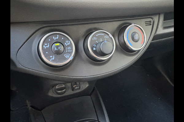 Toyota Yaris 1.0 VVT-i Connect 5-drs. CAMERA/CARPLAY/CLIMA/15INCH