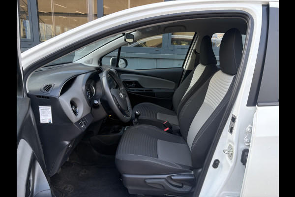 Toyota Yaris 1.0 VVT-i Connect 5-drs. CAMERA/CARPLAY/CLIMA/15INCH