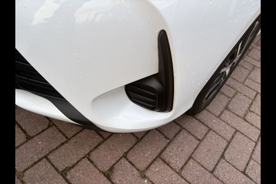 Toyota Yaris 1.0 VVT-i Connect 5-drs. CAMERA/CARPLAY/CLIMA/15INCH