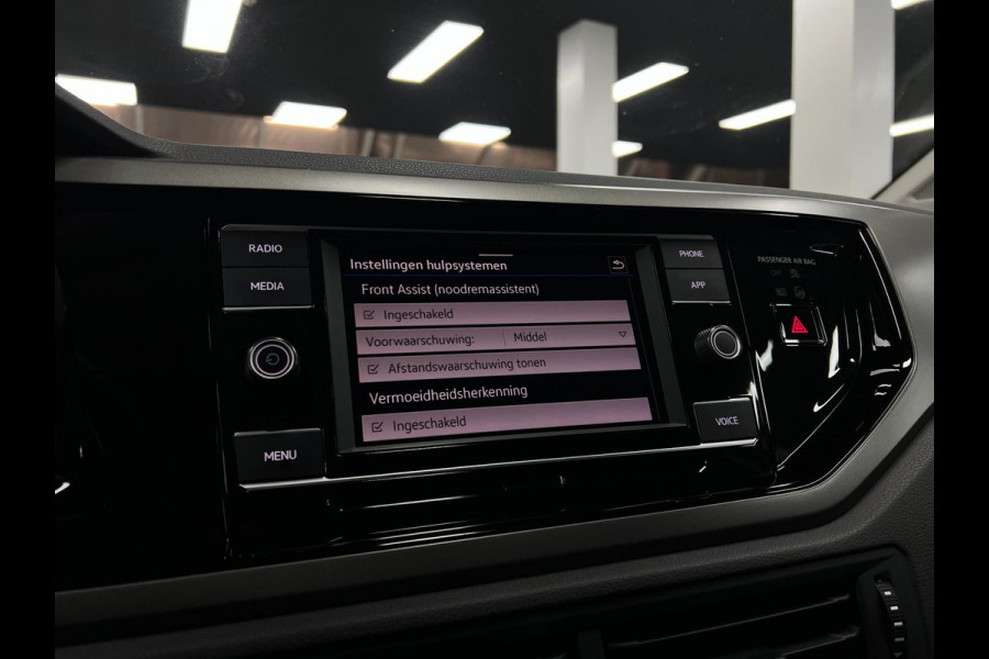 Volkswagen Polo 1.0 TSI | Parkeersensoren | Carplay | 2021 |