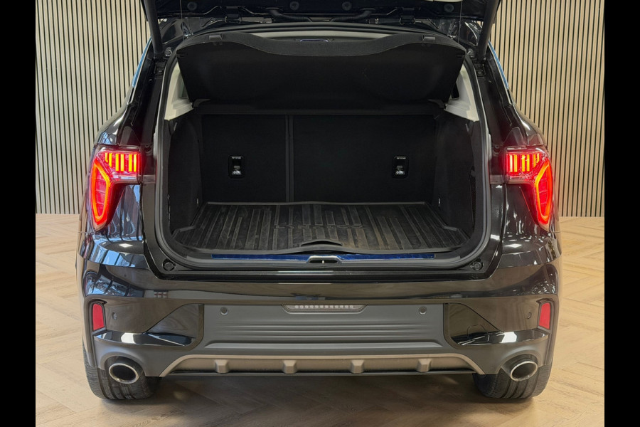 Lynk & Co 01 1.5 AUT. PLUG-IN HYBRIDE PANORAMADAK AIRCO CAMERA CRUISE PDC STOELVERWARMING APPLE CARPLAY