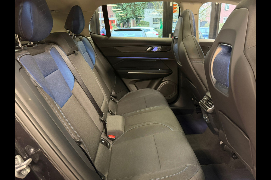 Lynk & Co 01 1.5 AUT. PLUG-IN HYBRIDE PANORAMADAK AIRCO CAMERA CRUISE PDC STOELVERWARMING APPLE CARPLAY