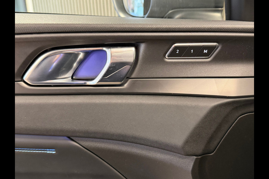 Lynk & Co 01 1.5 AUT. PLUG-IN HYBRIDE PANORAMADAK AIRCO CAMERA CRUISE PDC STOELVERWARMING APPLE CARPLAY