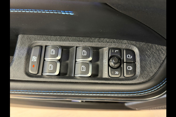 Lynk & Co 01 1.5 AUT. PLUG-IN HYBRIDE PANORAMADAK AIRCO CAMERA CRUISE PDC STOELVERWARMING APPLE CARPLAY