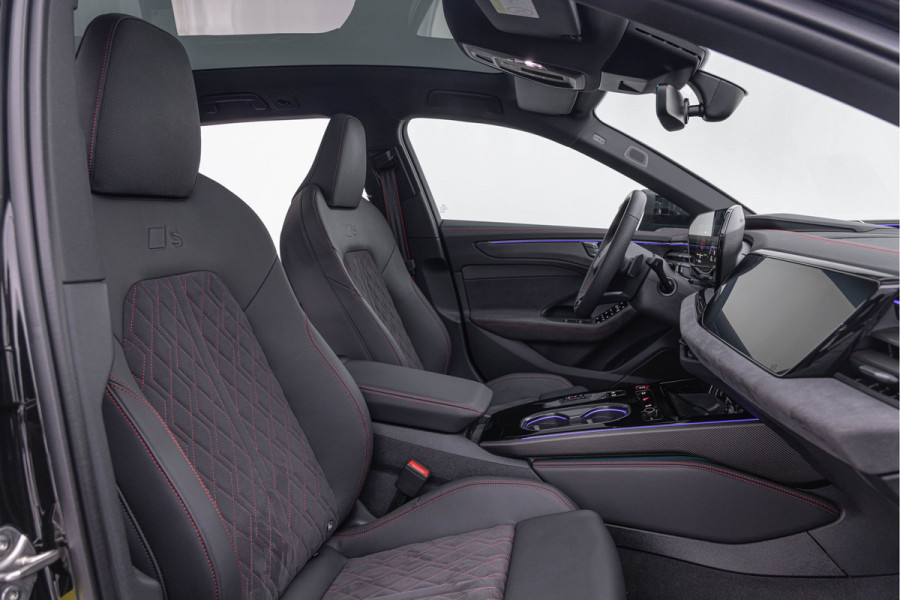 Audi A6 Avant 3.0 TFSI 367pk Quattro S-line Pano Luchtv. 4-wielsturing B&O 21''