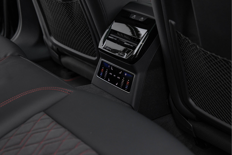 Audi A6 Avant 3.0 TFSI 367pk Quattro S-line Pano Luchtv. 4-wielsturing B&O 21''