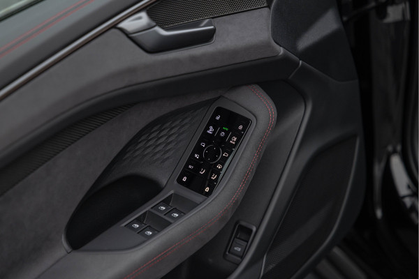 Audi A6 Avant 3.0 TFSI 367pk Quattro S-line Pano Luchtv. 4-wielsturing B&O 21''