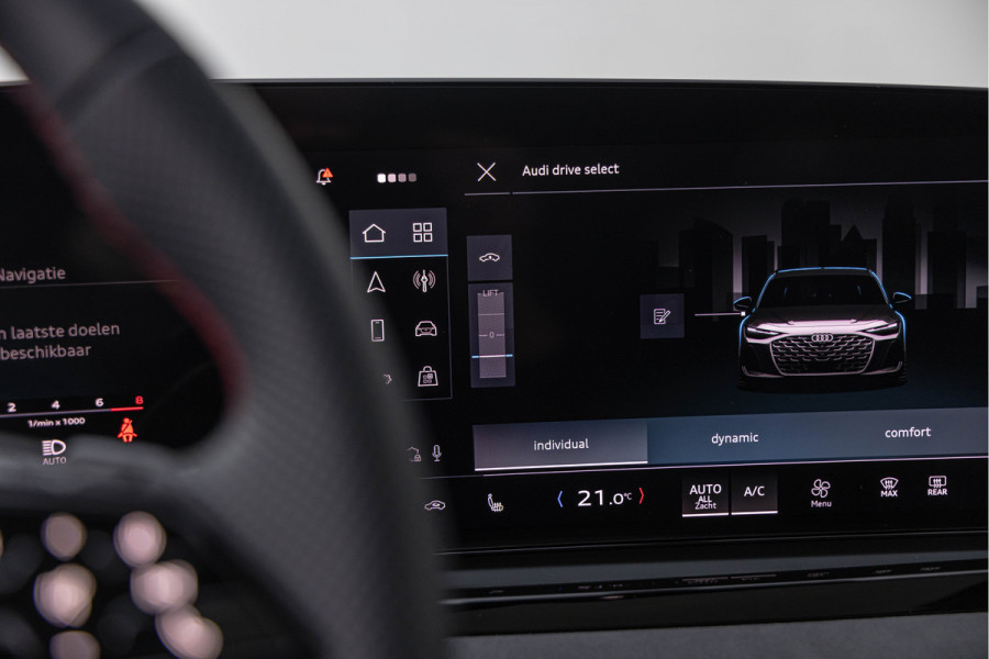 Audi A6 Avant 3.0 TFSI 367pk Quattro S-line Pano Luchtv. 4-wielsturing B&O 21''