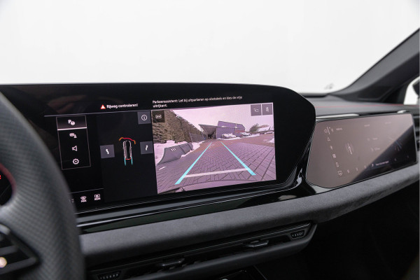 Audi A6 Avant 3.0 TFSI 367pk Quattro S-line Pano Luchtv. 4-wielsturing B&O 21''