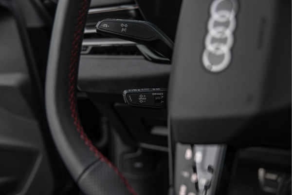 Audi A6 Avant 3.0 TFSI 367pk Quattro S-line Pano Luchtv. 4-wielsturing B&O 21''