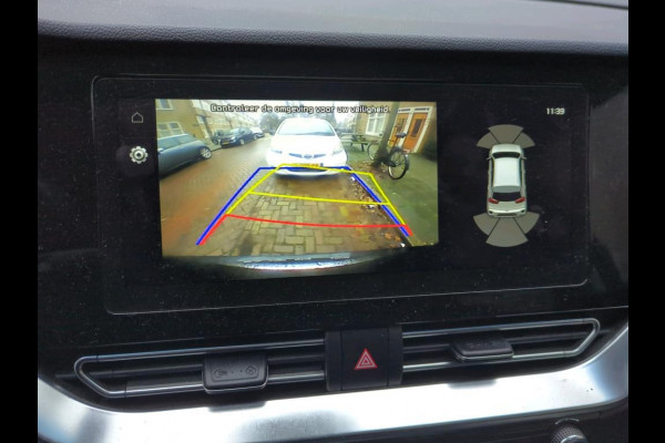 Kia e-Niro ExecutiveLine 64 kWh NL-AUTO | LEDER | PANODAK | 3 FASE