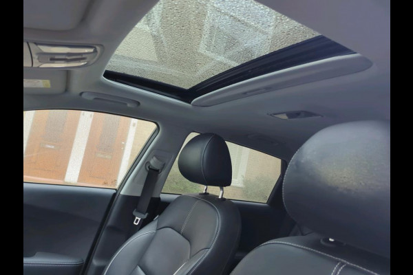 Kia e-Niro ExecutiveLine 64 kWh NL-AUTO | LEDER | PANODAK | 3 FASE