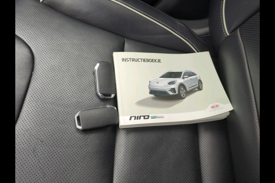 Kia e-Niro ExecutiveLine 64 kWh NL-AUTO | LEDER | PANODAK | 3 FASE