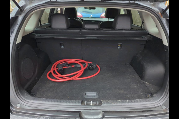 Kia e-Niro ExecutiveLine 64 kWh NL-AUTO | LEDER | PANODAK | 3 FASE