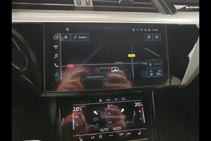 Audi e-tron 55 quattro Business edition Plus 95 kWh NL-AUTO | PANODAK | SOH 93% | TREKHAAK