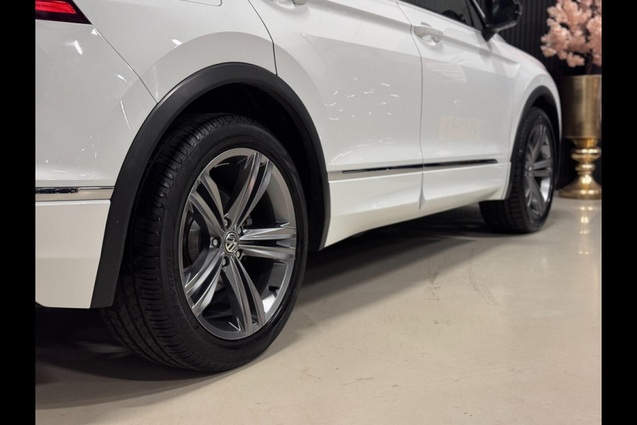 Volkswagen Tiguan 1.4 TSI ACT R-LINE | DSG | TREKHAAK