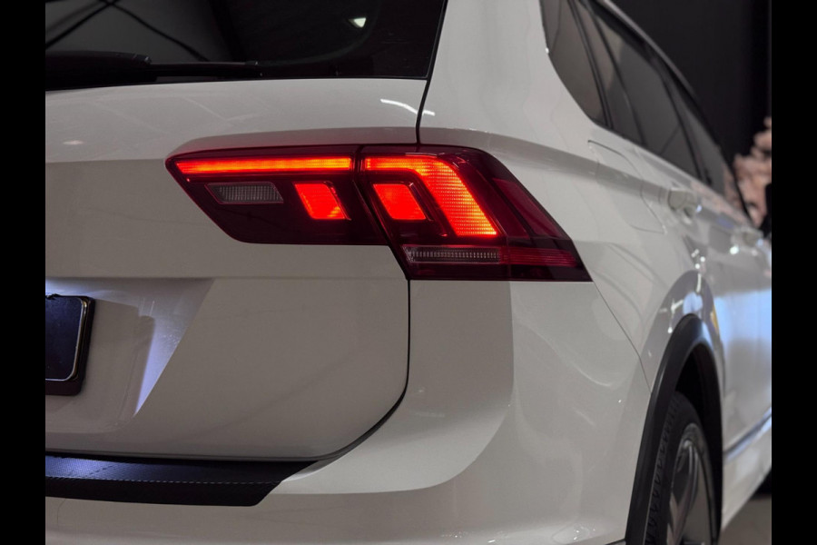 Volkswagen Tiguan 1.4 TSI ACT R-LINE | DSG | TREKHAAK