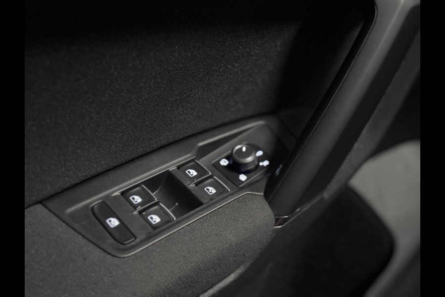 Volkswagen Tiguan 1.4 TSI ACT R-LINE | DSG | TREKHAAK