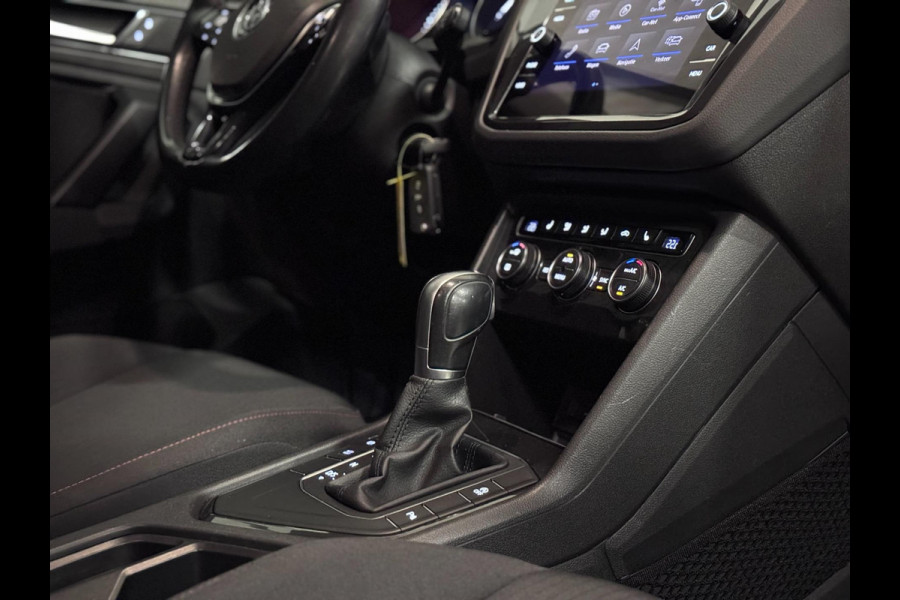 Volkswagen Tiguan 1.4 TSI ACT R-LINE | DSG | TREKHAAK