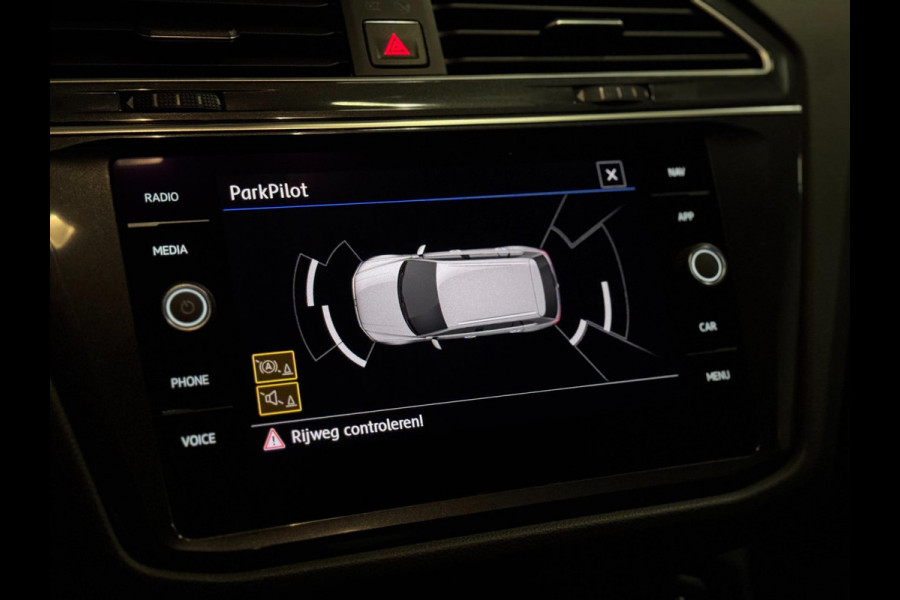 Volkswagen Tiguan 1.4 TSI ACT R-LINE | DSG | TREKHAAK
