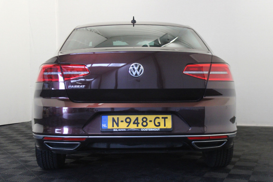 Volkswagen Passat 1.4 TSI ACT Highline Business R-line