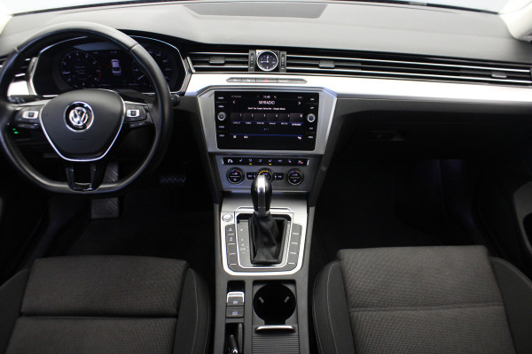 Volkswagen Passat 1.4 TSI ACT Highline Business R-line