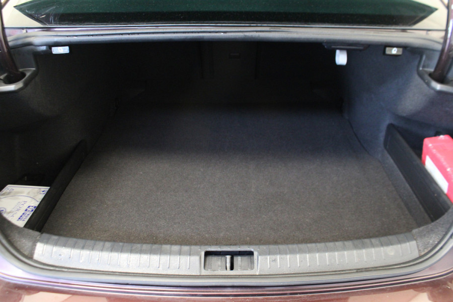 Volkswagen Passat 1.4 TSI ACT Highline Business R-line