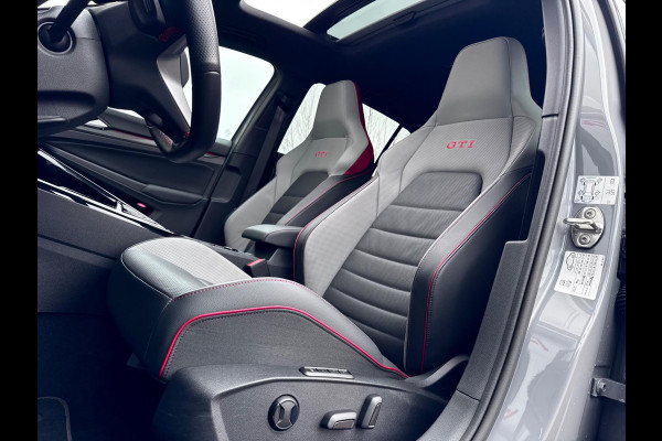 Volkswagen Golf 2.0 TSI GTI Clubsport Akra/Drift/Pano/Memory/H&K