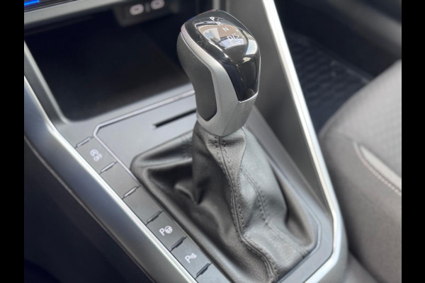 Volkswagen Polo 1.0 TSI Life AppleCarPlay/Blindspot/Stoelverwarming