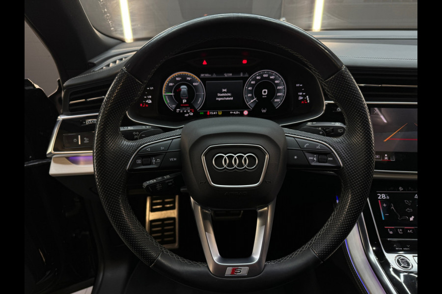 Audi Q8 55 TFSI e quattro S Line Pano|RS Seat|Massag|B&O|BTW