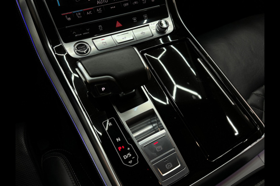 Audi Q8 55 TFSI e quattro S Line Pano|RS Seat|Massag|B&O|BTW
