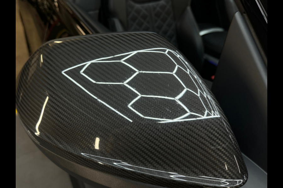 Audi Q8 55 TFSI e quattro S Line Pano|RS Seat|Massag|B&O|BTW