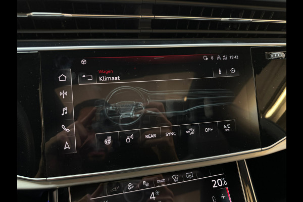 Audi Q8 55 TFSI e quattro S Line Pano|RS Seat|Massag|B&O|BTW