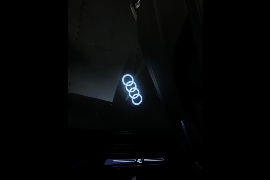 Audi Q8 55 TFSI e quattro S Line Pano|RS Seat|Massag|B&O|BTW