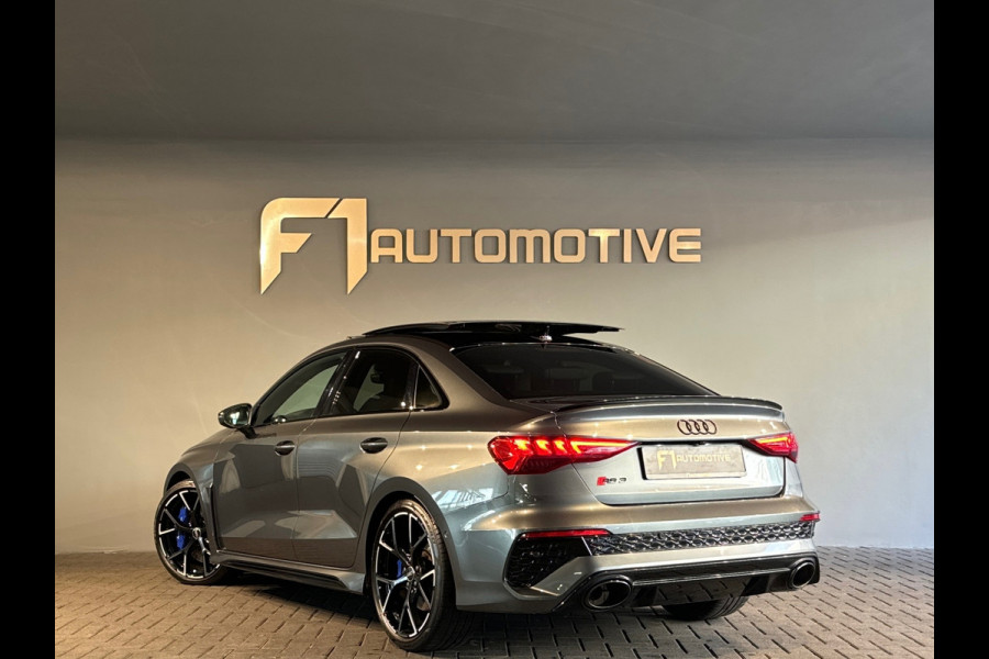 Audi RS3 Limousine 2.5 TFSI quattro Pano|Ceramic|HuD|Memory