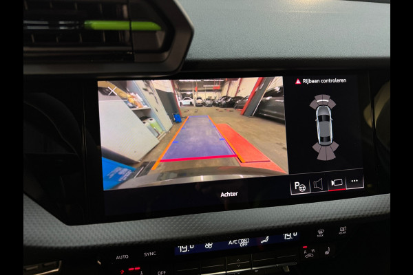 Audi RS3 Limousine 2.5 TFSI quattro Pano|Ceramic|HuD|Memory