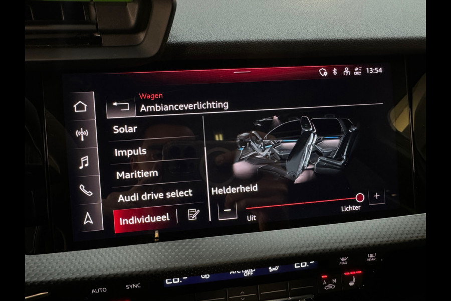 Audi RS3 Limousine 2.5 TFSI quattro Pano|Ceramic|HuD|Memory