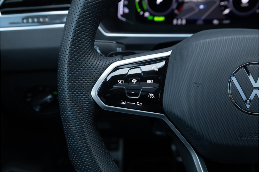 Volkswagen Tiguan 1.4 TSI eHybrid R-Line Business+