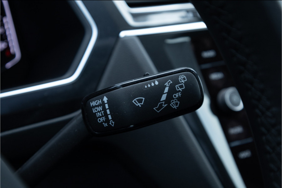 Volkswagen Tiguan 1.4 TSI eHybrid R-Line Business+