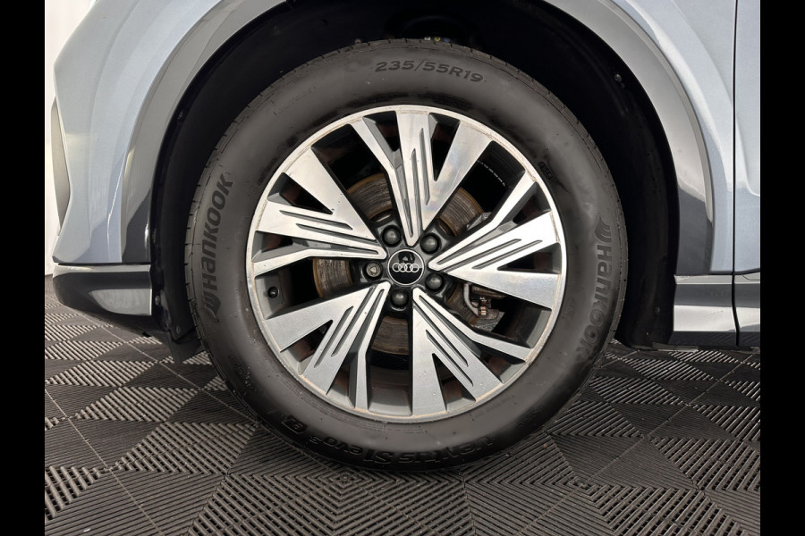 Audi Q4 e-tron 35 Advanced Sportback Edition 55 kWh (INCL-BTW) *AUT | NAVI-FULLMAP | KEYLESS | CAMERA | DIGI-COCKPIT | DAB | AMBIENT-LIGHT | HEATED-SPORTSEATS | 19''ALU*