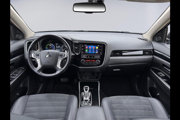 Mitsubishi Outlander 2.4 PHEV Pure+, vele opties, achteruitrijcamera, leder, 18 inch, trekhaak, NL auto met nap
