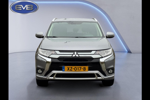 Mitsubishi Outlander 2.4 PHEV Pure+, vele opties, achteruitrijcamera, leder, 18 inch, trekhaak, NL auto met nap
