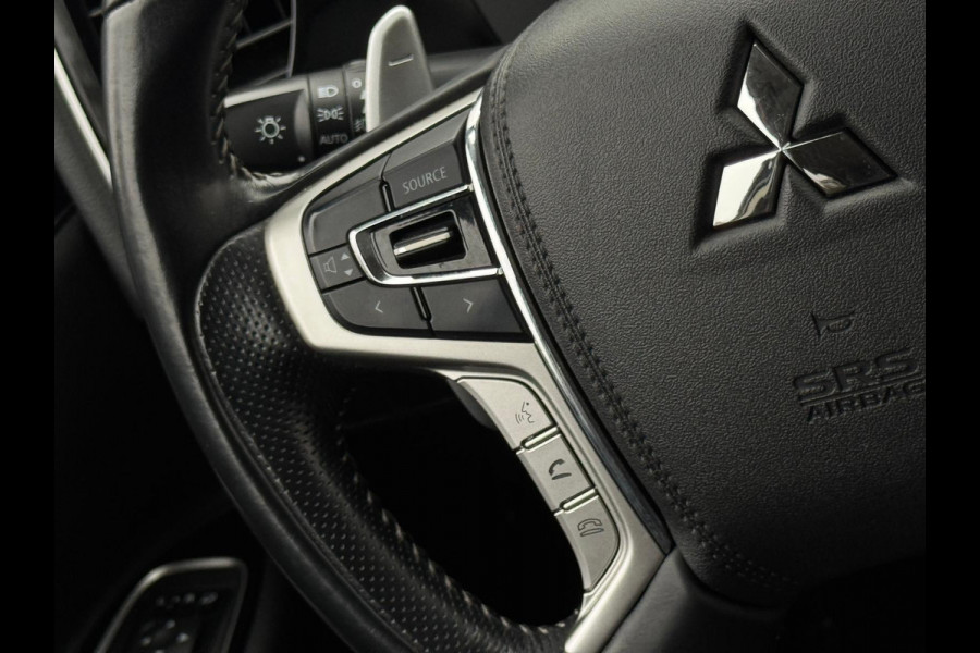 Mitsubishi Outlander 2.4 PHEV Pure+, vele opties, achteruitrijcamera, leder, 18 inch, trekhaak, NL auto met nap
