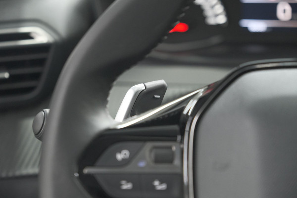 Peugeot 208 PureTech 100 EAT8 Active Pack | Parkeersensoren | Apple Carplay | Airco
