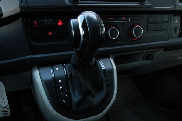 Volkswagen Transporter 2.0 TDI L1H1 DSG 150PK automaat / App connect / 2x schuifdeur