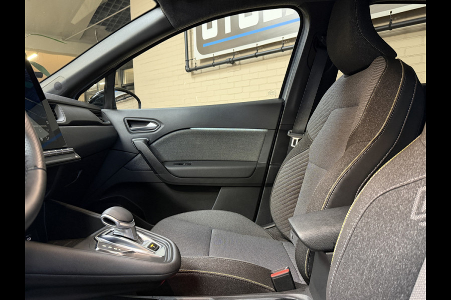 Renault Captur 1.3 TCe 160 EDC techno | Groot Navi | 18" | ACC | Stoel & Stuurverwarming | Camera | Nieuwstaat