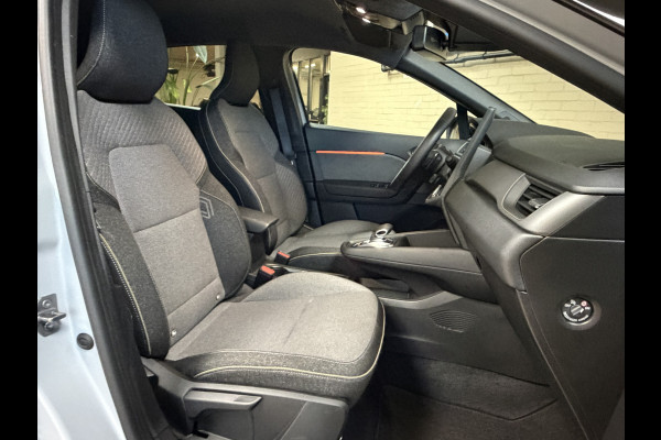 Renault Captur 1.3 TCe 160 EDC techno | Groot Navi | 18" | ACC | Stoel & Stuurverwarming | Camera | Nieuwstaat